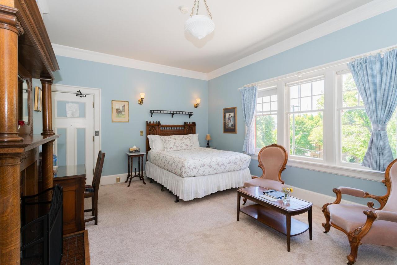 Beaconsfield Bed And Breakfast - فكتوريا المظهر الخارجي الصورة